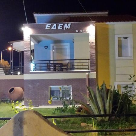 الشقق الفندقية فاتيرافي  Edem المظهر الخارجي الصورة